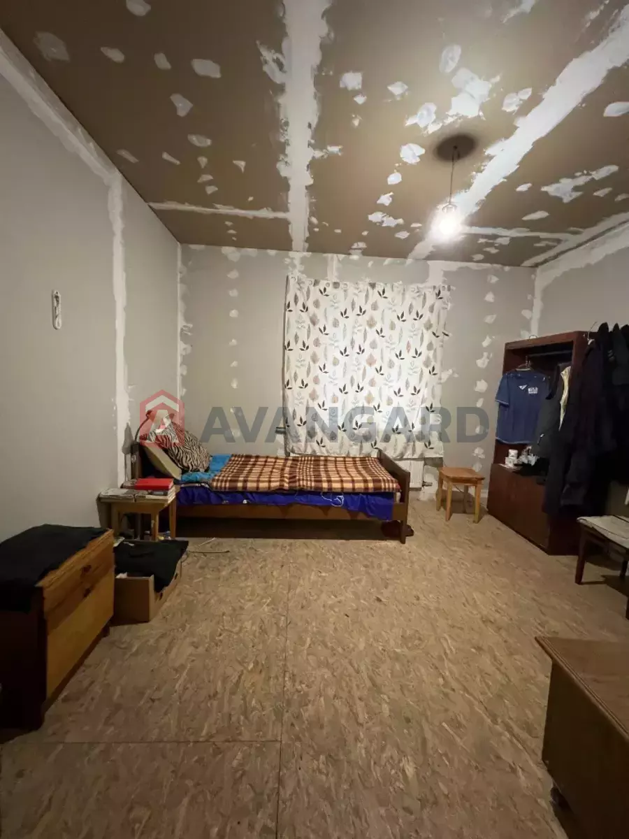 �������, 103 ��.�. ���� 13