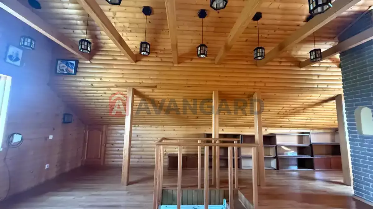 �������, 160 ��.�. ���� 17