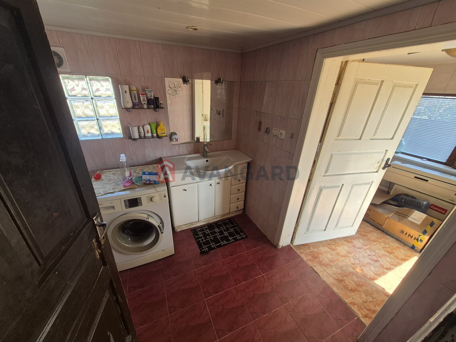 ���, 80 ��.�. ���� 17