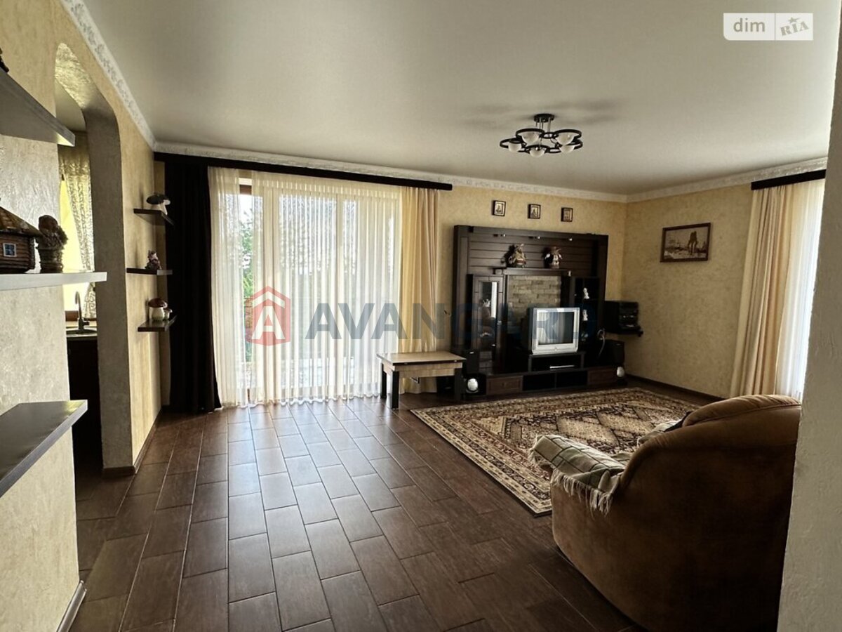 �������, 295 ��.�. ���� 12