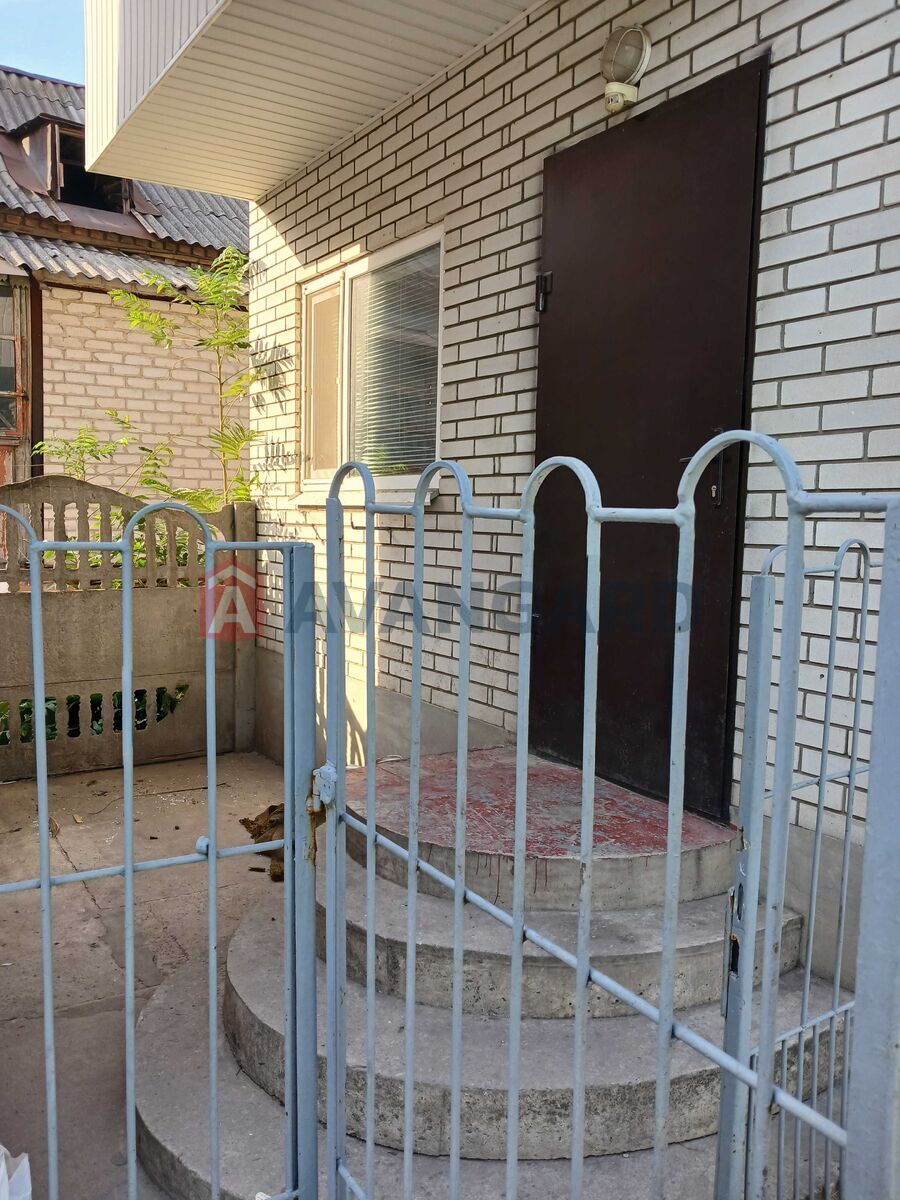 ���, 32 ��.�. ���� 3