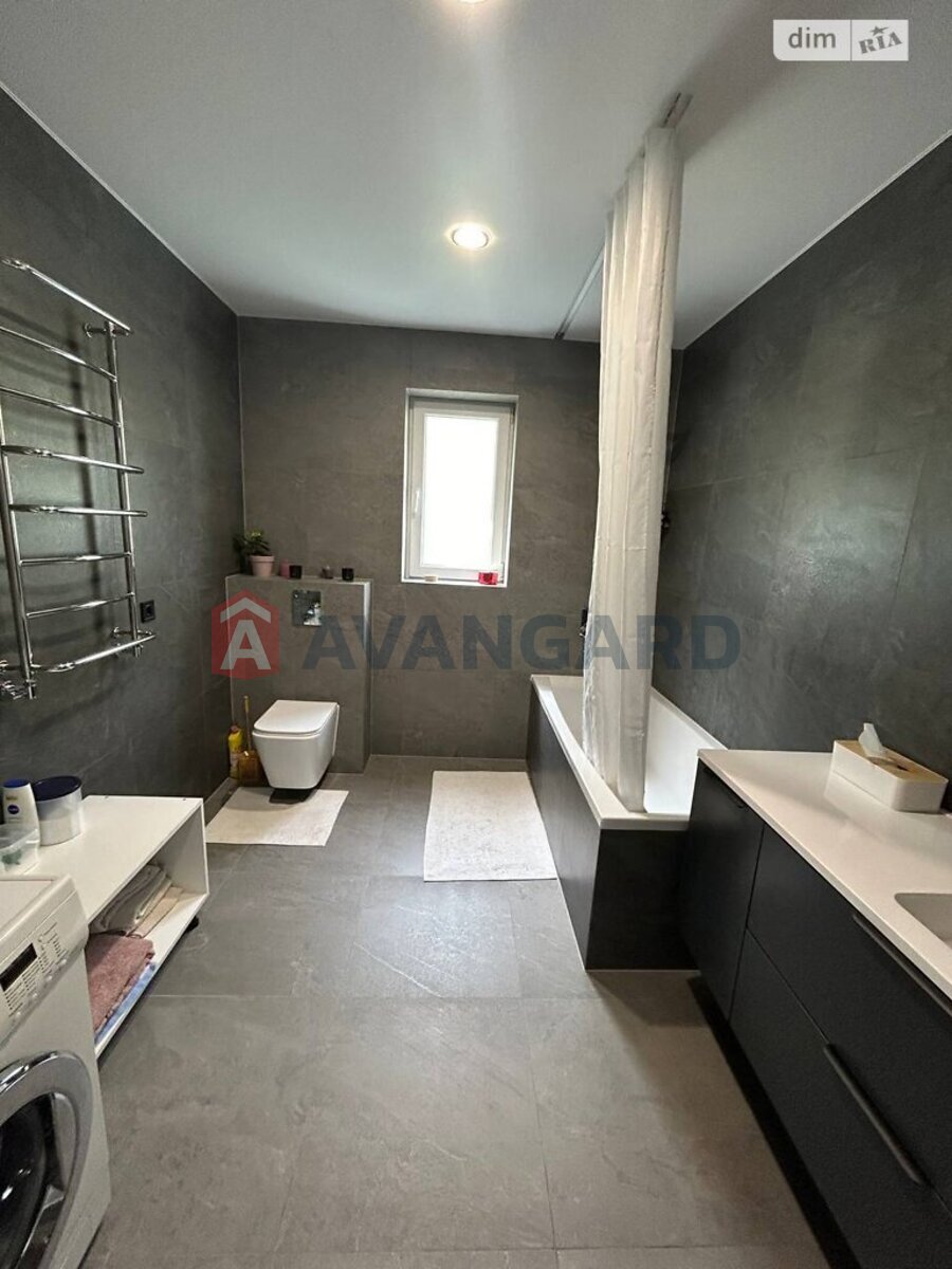 �������, 97 ��.�. ���� 13