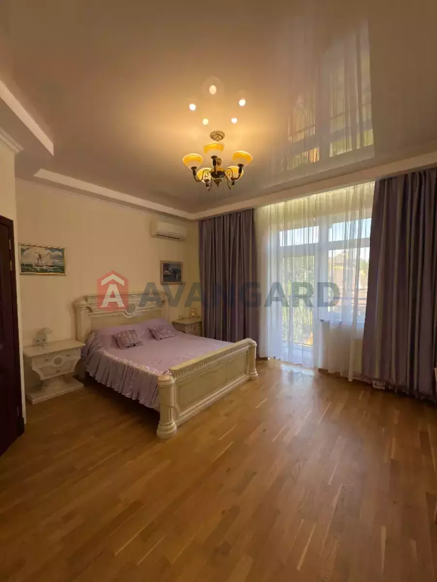 �������, 341 ��.�. ���� 25