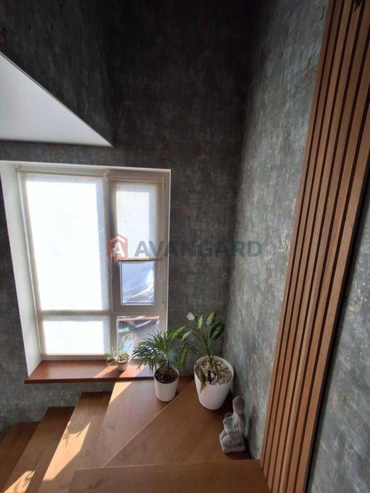 ��������, 46 ��.�. ���� 11