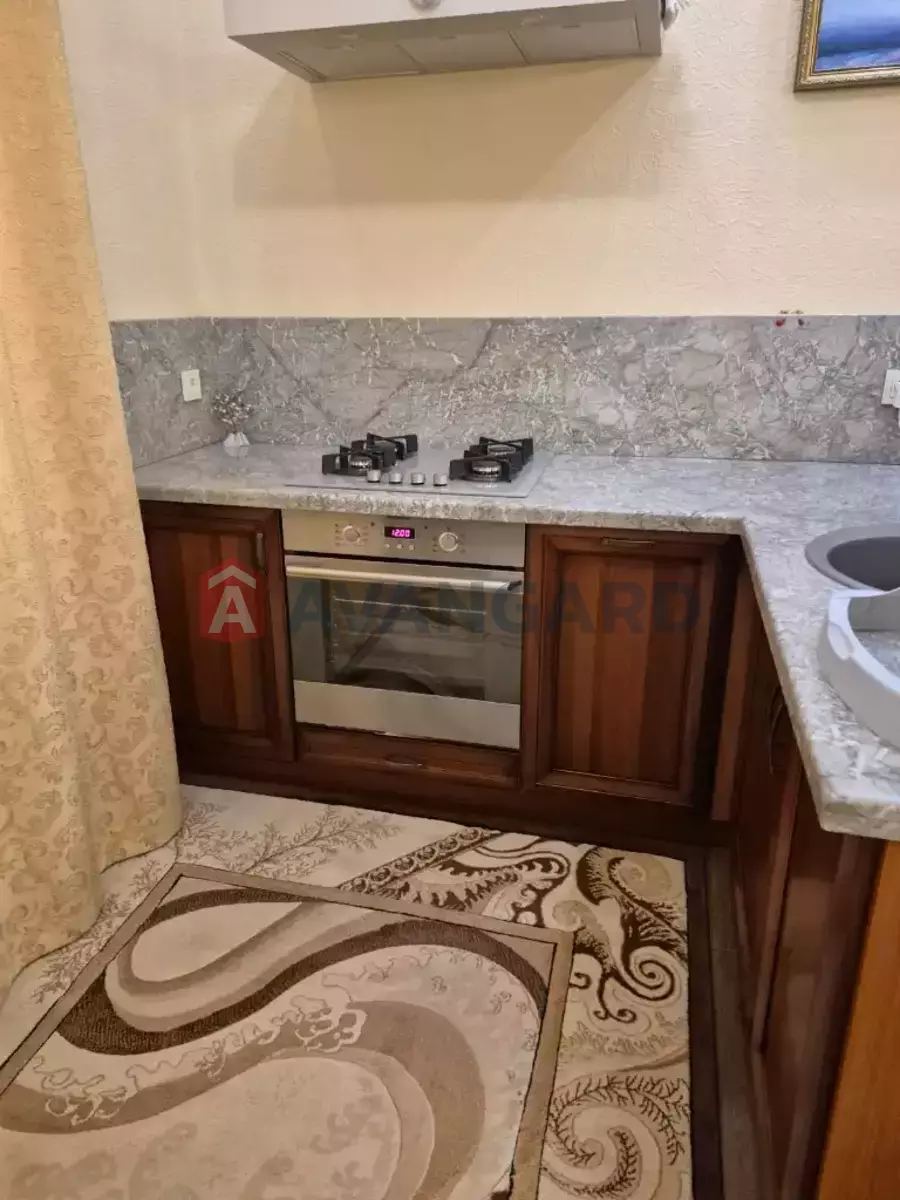 �������, 162 ��.�. ���� 16