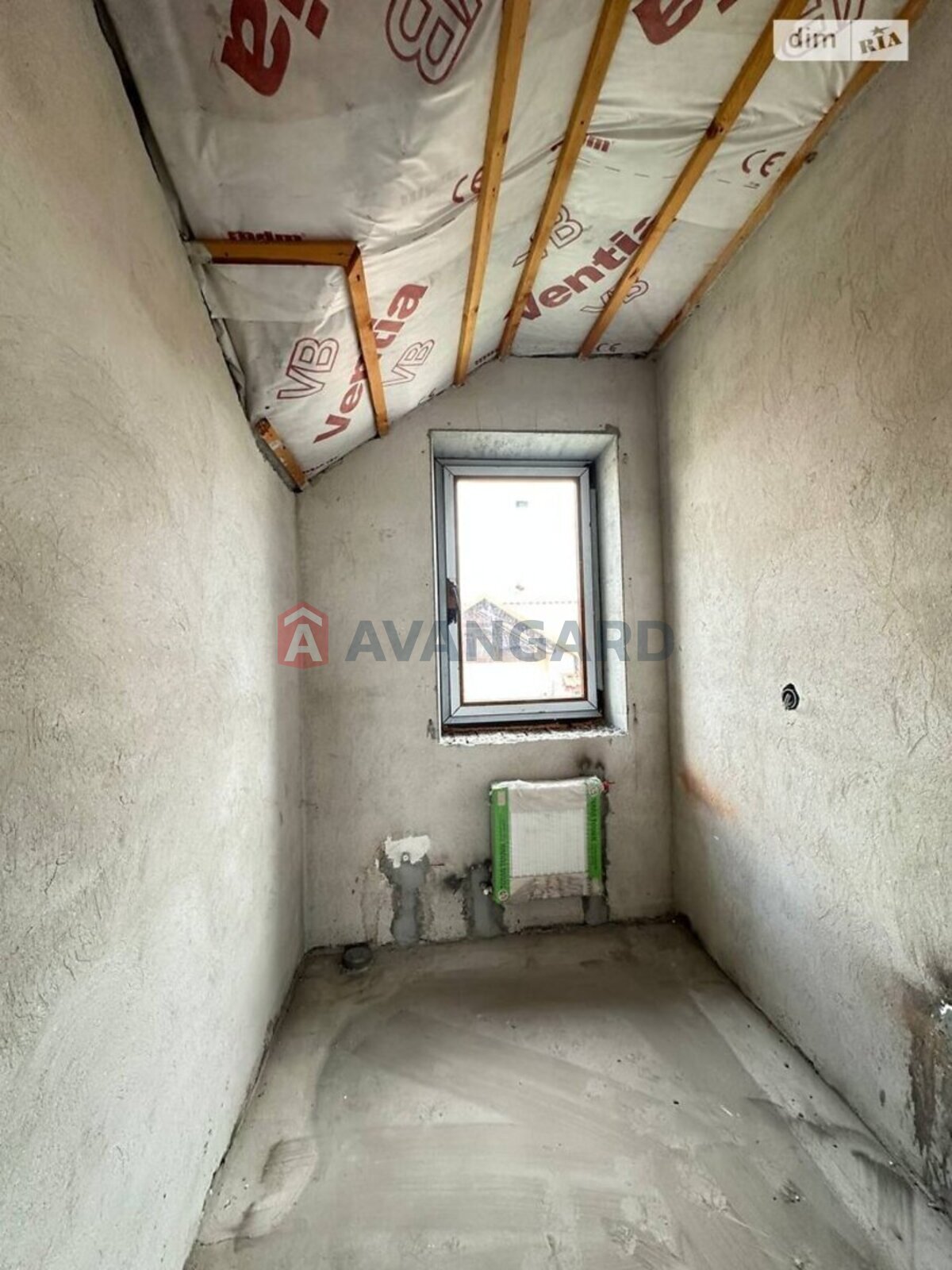 �������, 295 ��.�. ���� 10