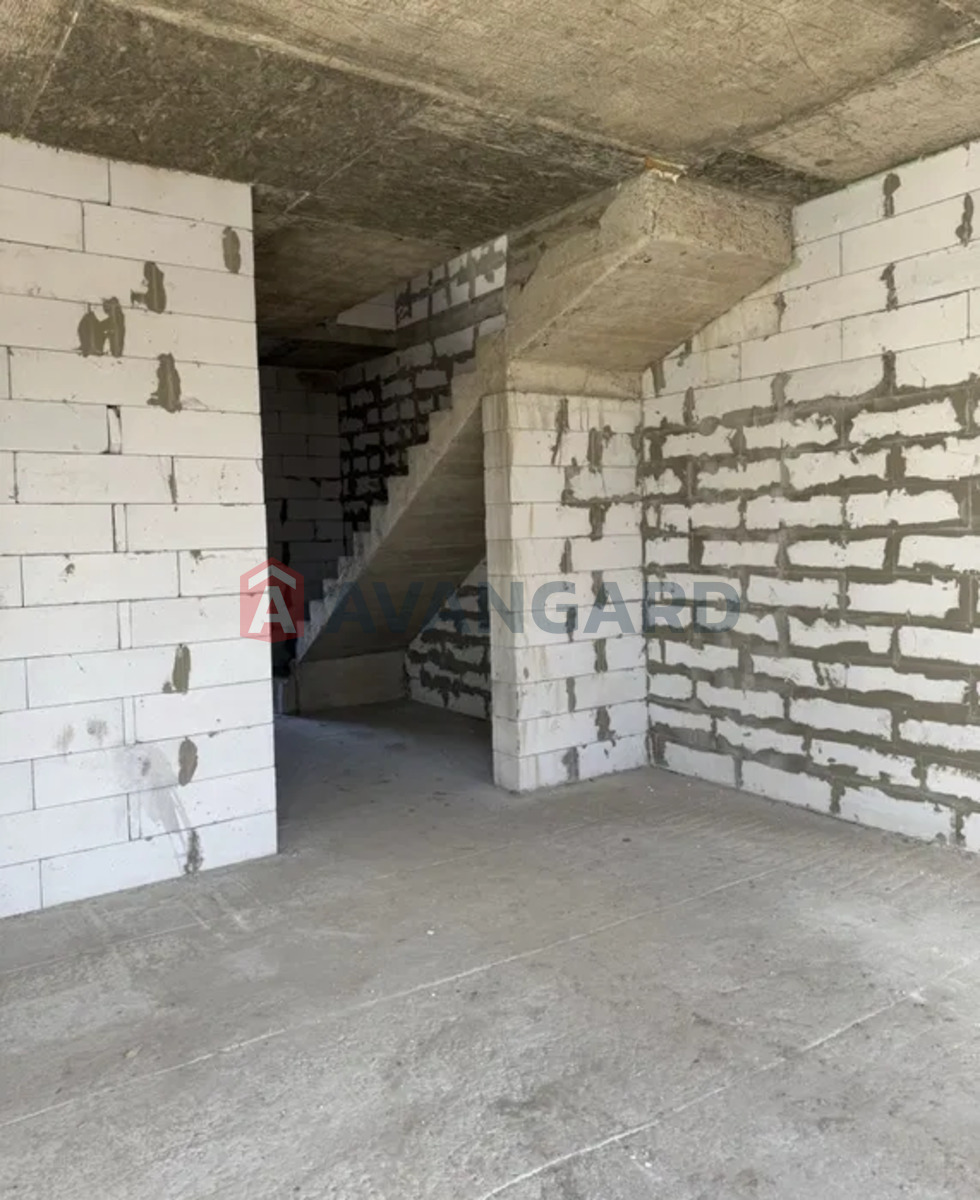 �������, 120 ��.�. ���� 9