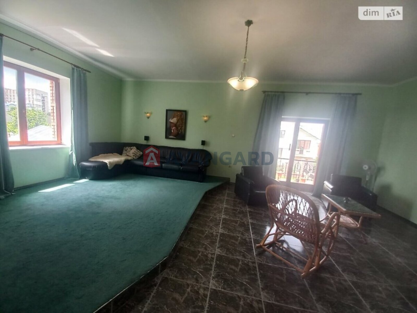 �������, 400 ��.�. ���� 14