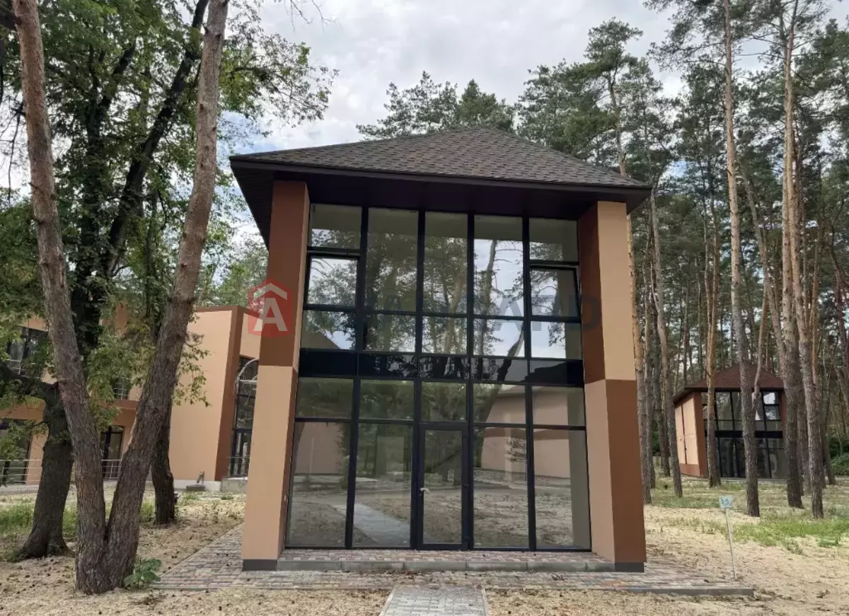 �������, 105 ��.�. ���� 1