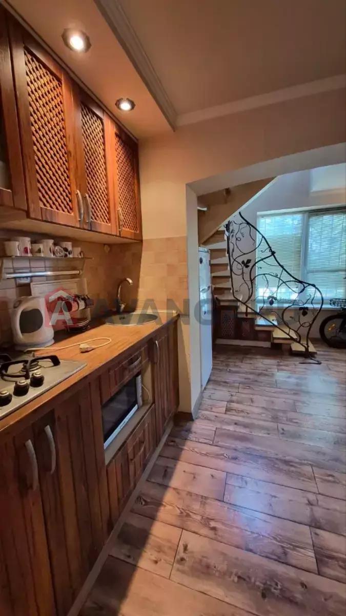 ����, 150 ��.�. ���� 6