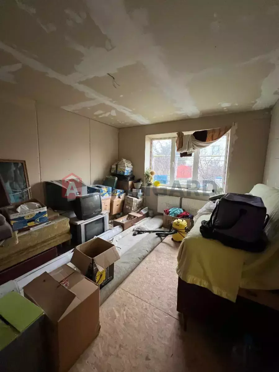 �������, 103 ��.�. ���� 9