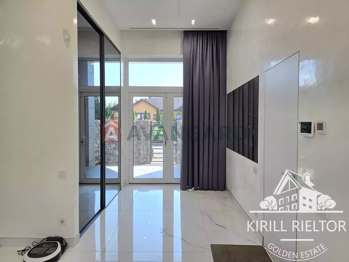 �������, 306 ��.�. ���� 11