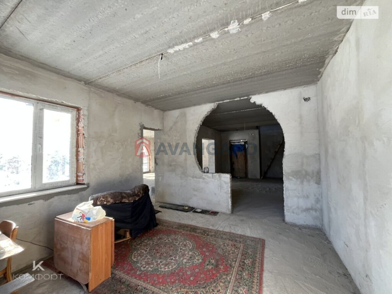 �������, 298 ��.�. ���� 16