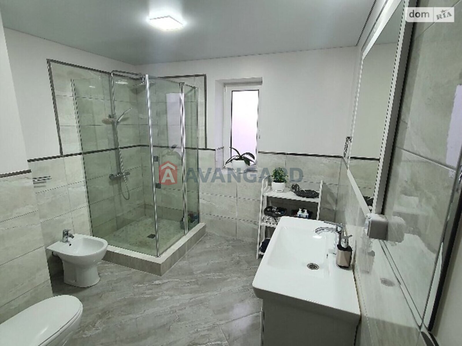 ���, 340 ��.�. ���� 12