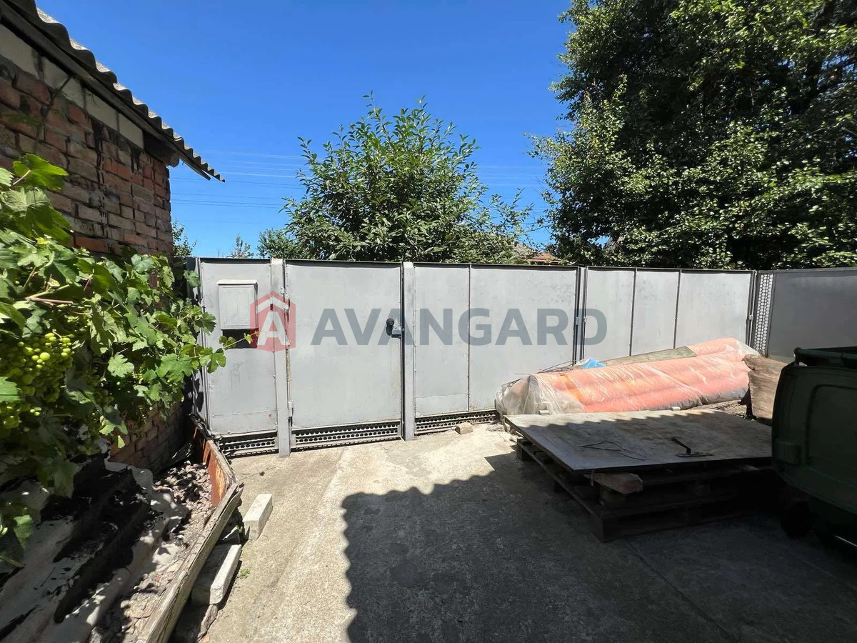 ������� �������, 43 ��.�. ���� 23