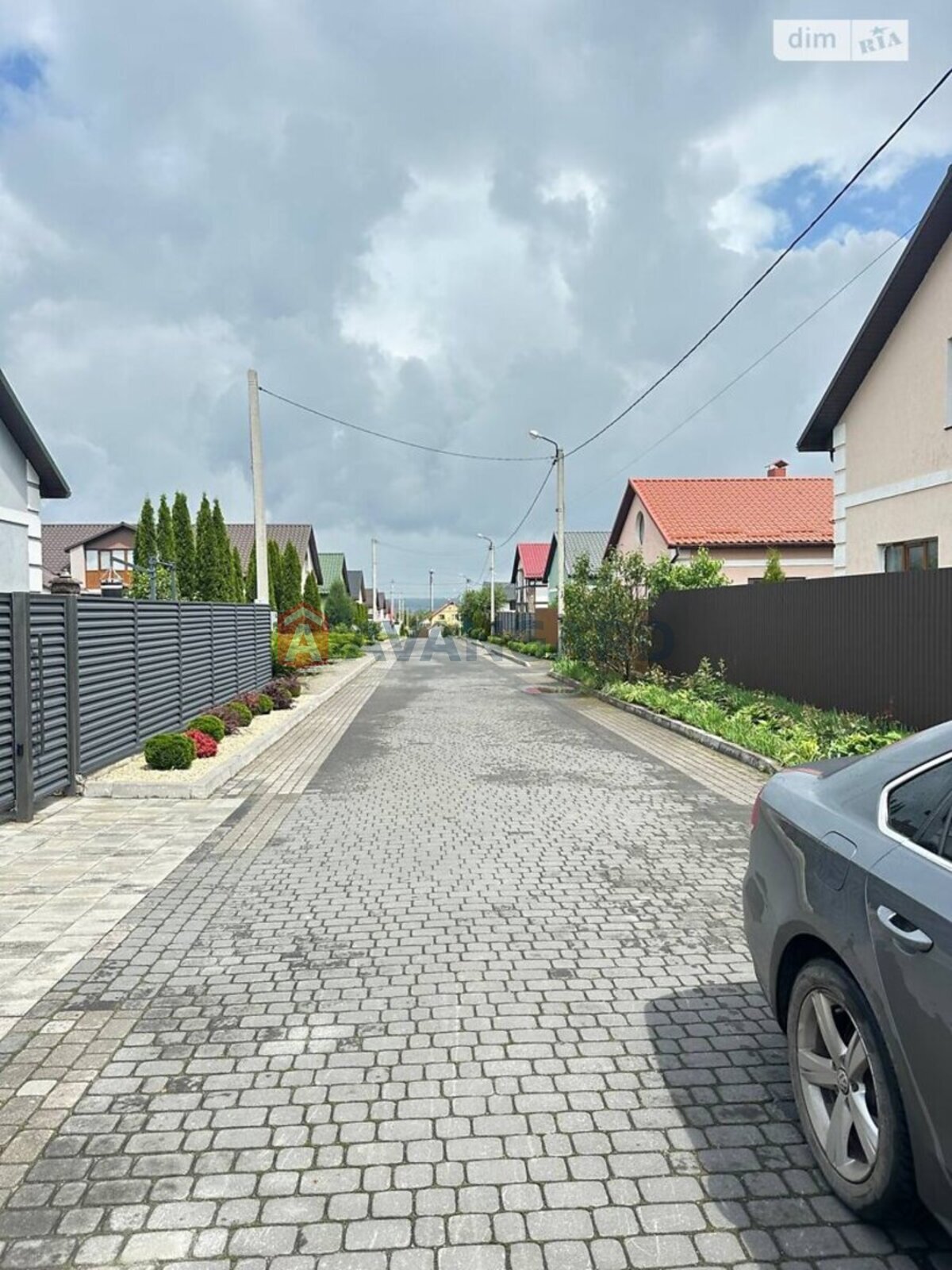 �������, 295 ��.�. ���� 24