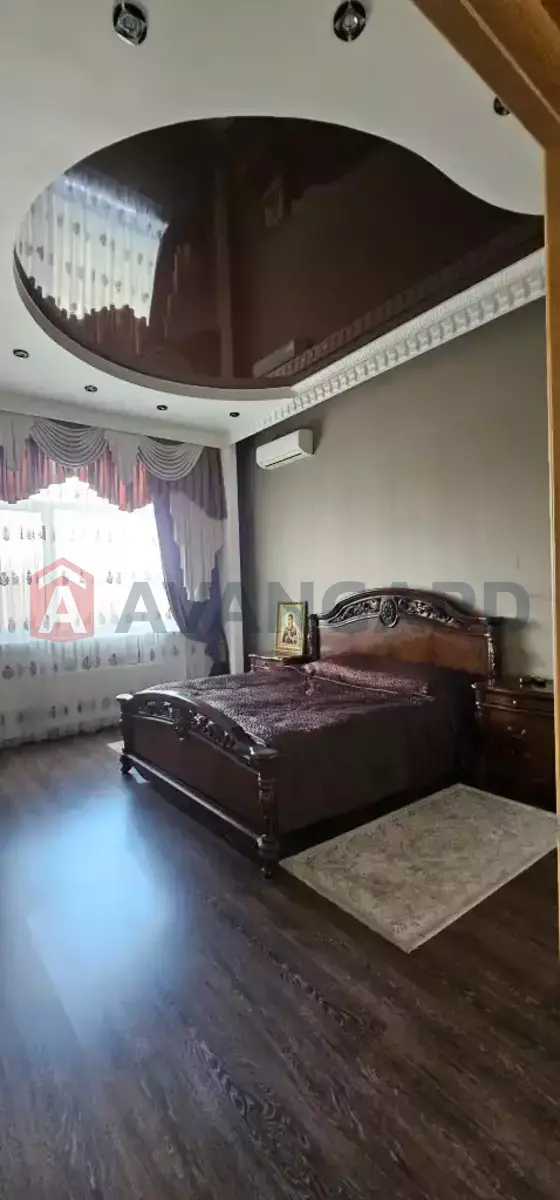 �������, 202 ��.�. ���� 15