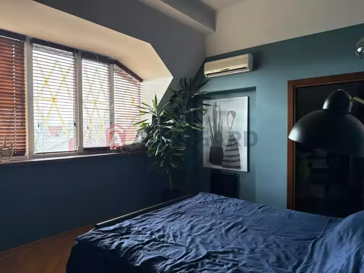 �������, 240 ��.�. ���� 8