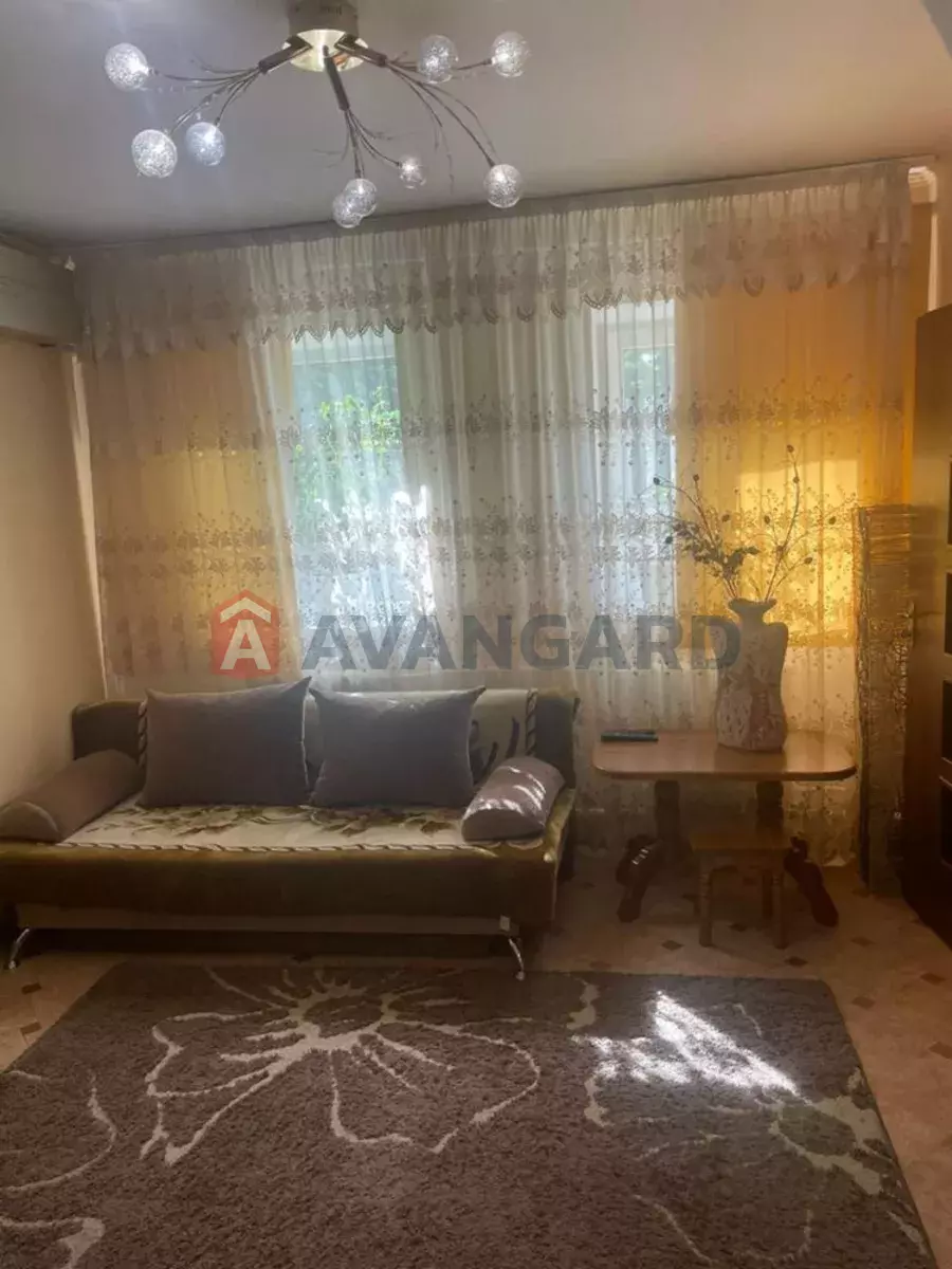 �������, 90 ��.�. ���� 2