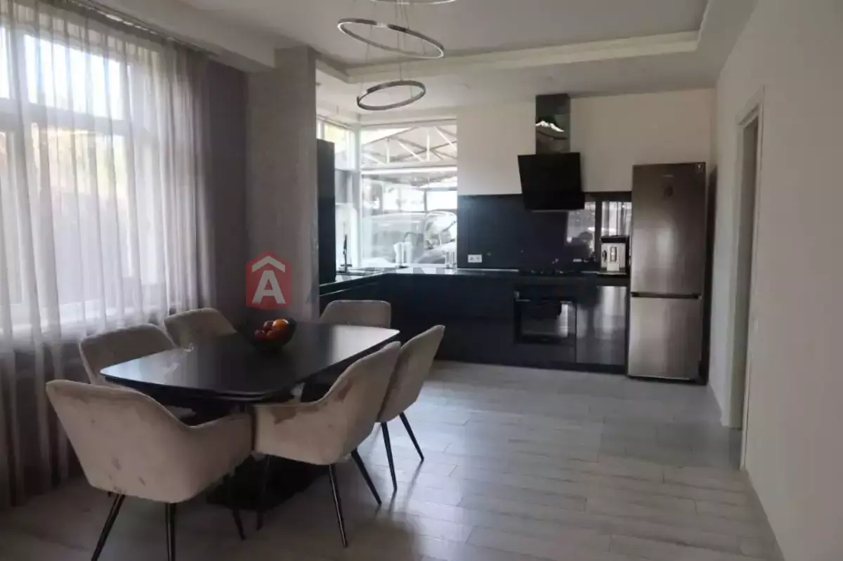 �������, 140 ��.�. ���� 21