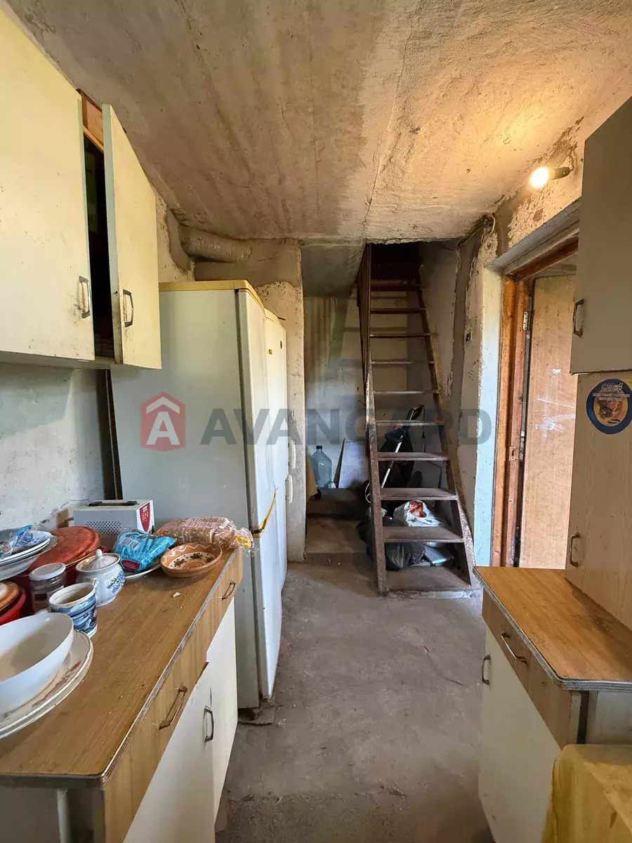 ����, 70 ��.�. ���� 5