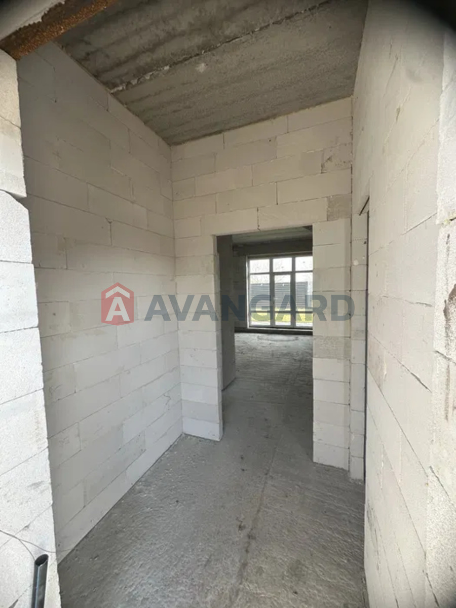 �������, 96 ��.�. ���� 8