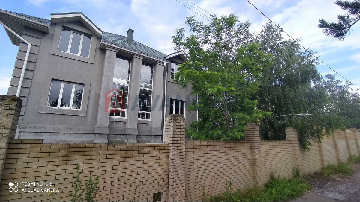 �������, 400 ��.�. ���� 1