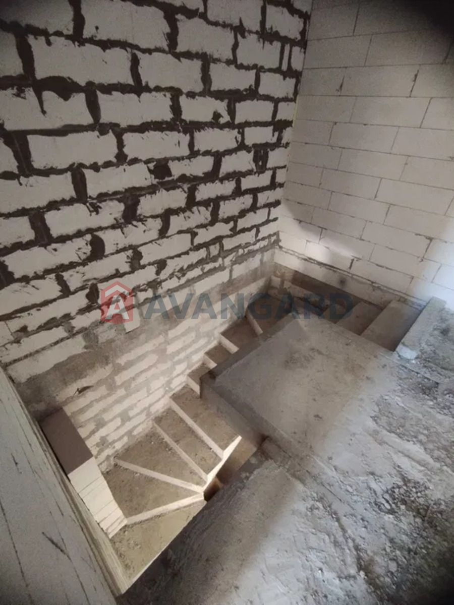 ��������, 125 ��.�. ���� 7