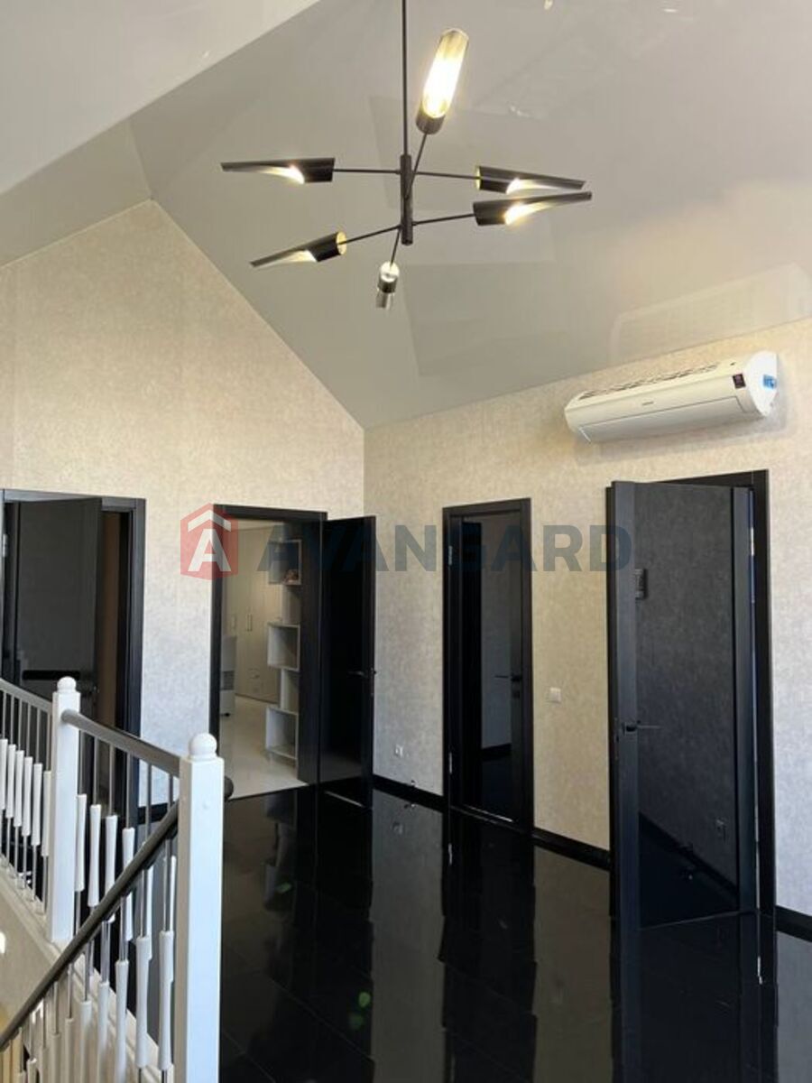 ���, 225 ��.�. ���� 20