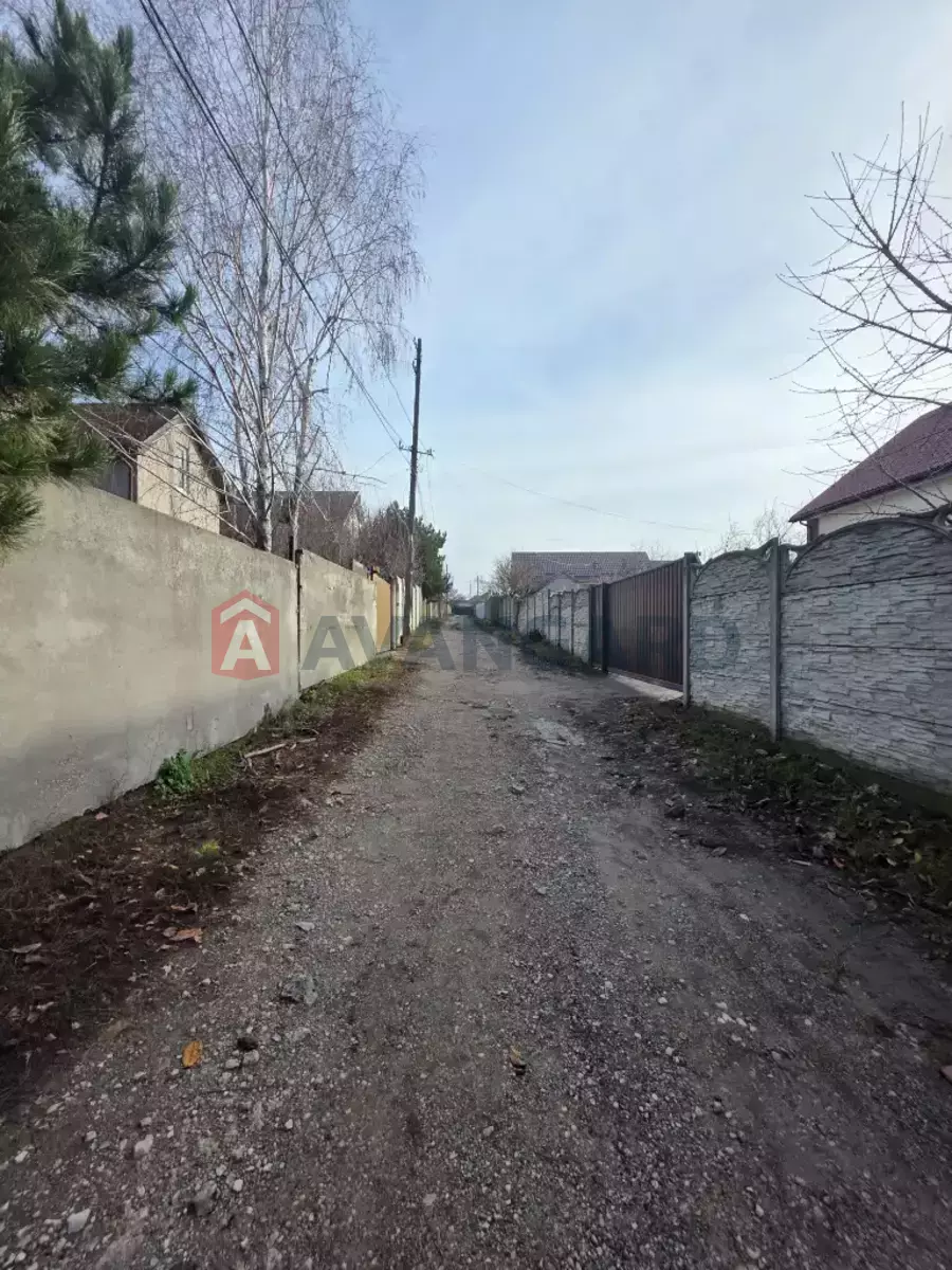 �������, 100 ��.�. ���� 3