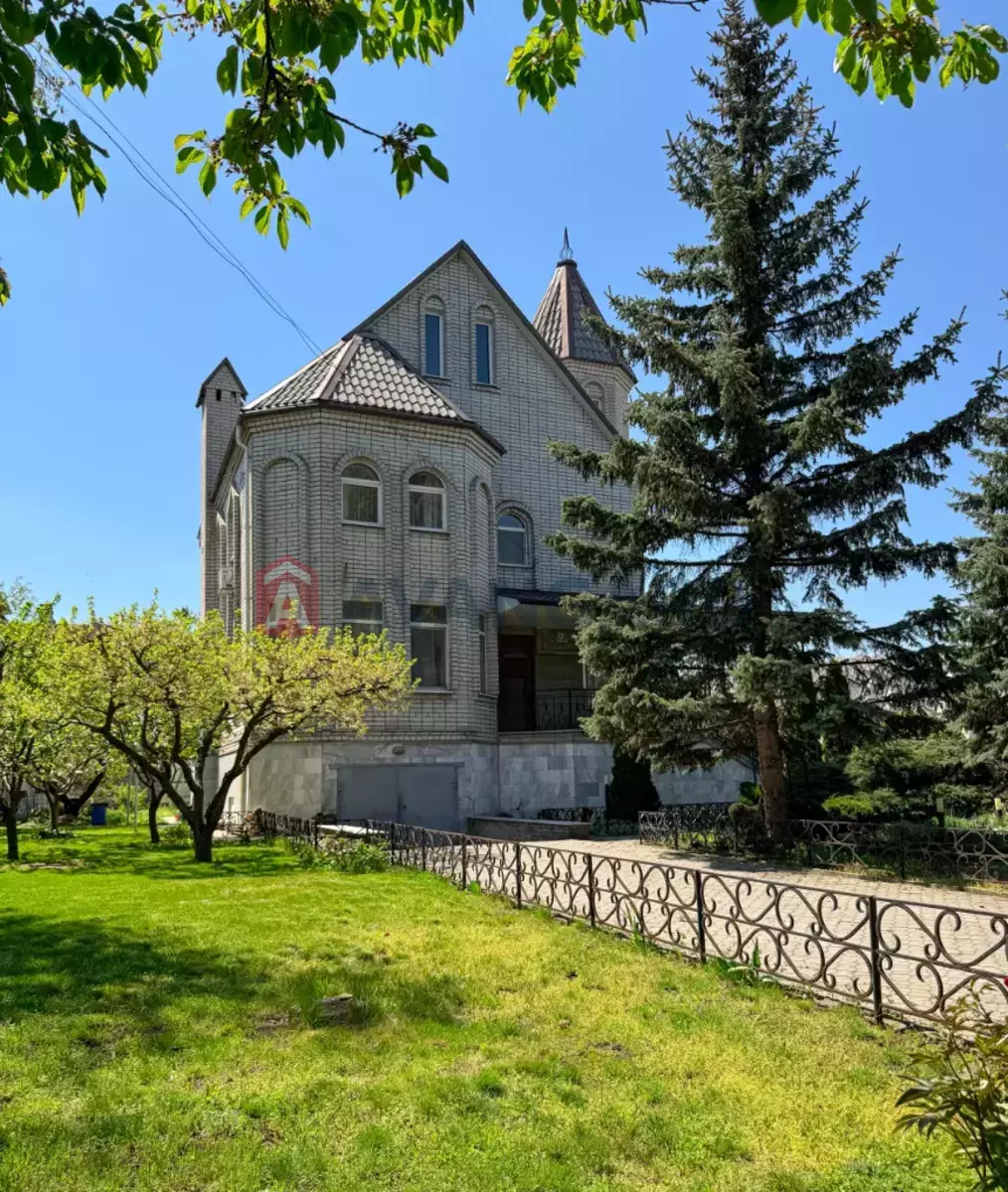Будинок, 328 кв.м. фото 2 Будинок, 328 кв.м. фото 2