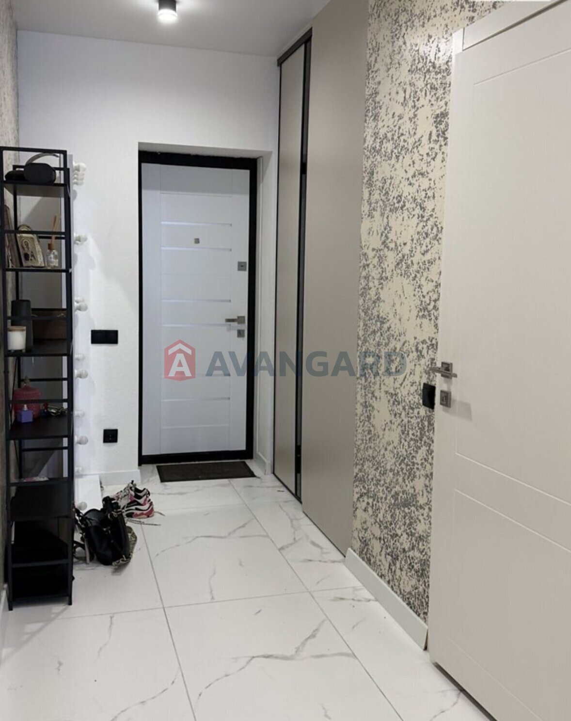 ��������, 76 ��.�. ���� 8