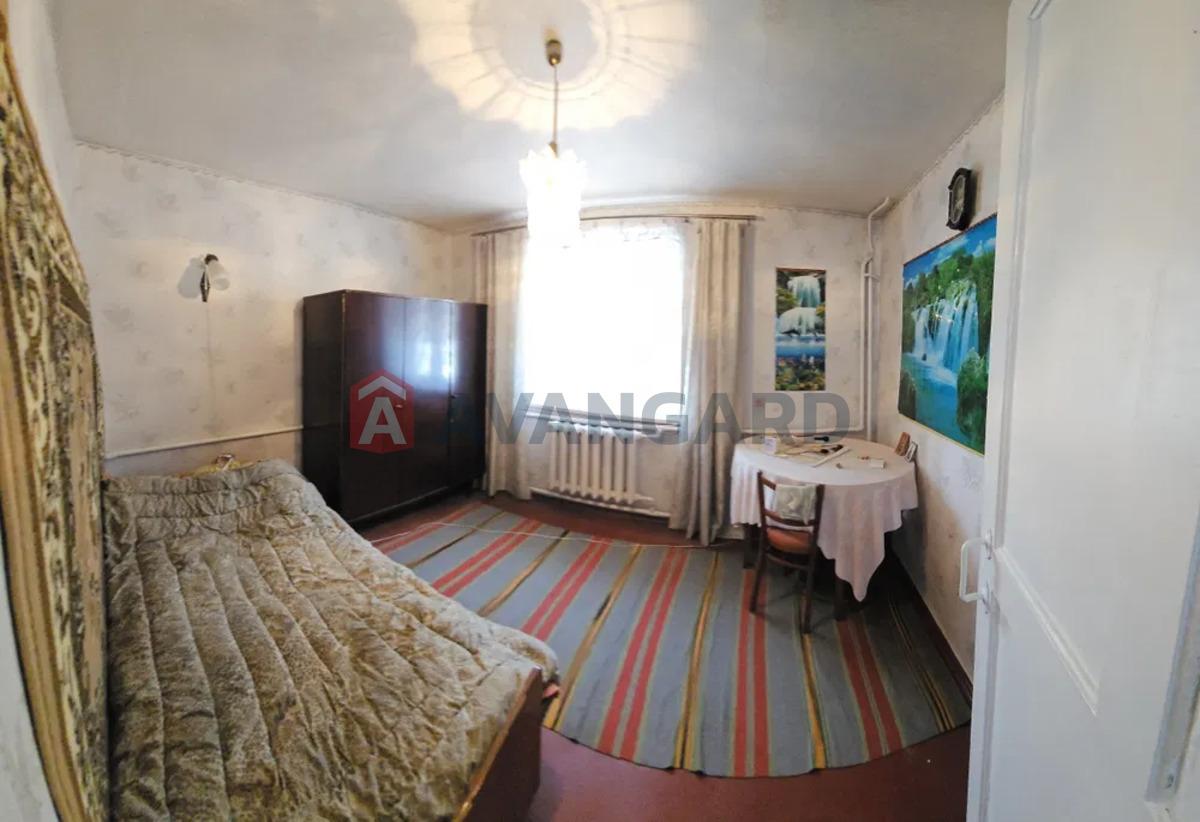 ������� �������, 44 ��.�. ���� 5