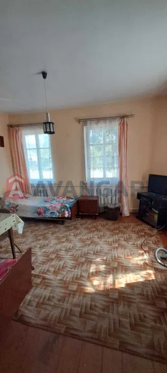 �������, 80 ��.�. ���� 9