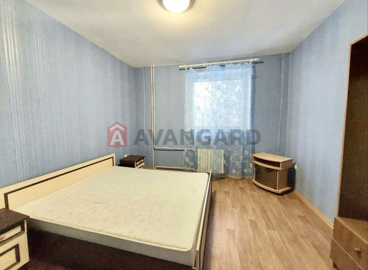 �������, 350 ��.�. ���� 10