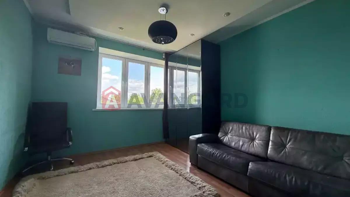 �������, 160 ��.�. ���� 19