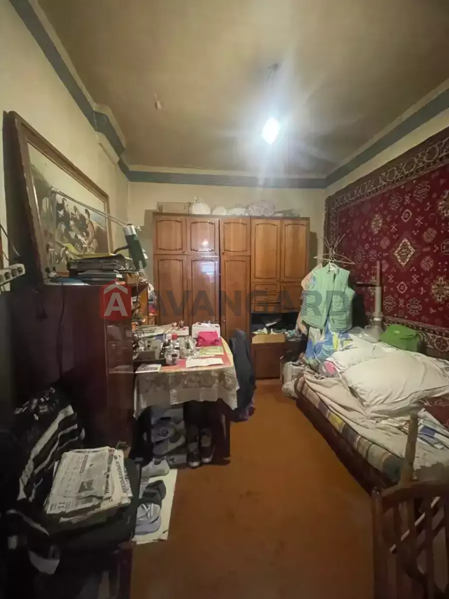 ����� ����, 70 ��.�. ���� 12