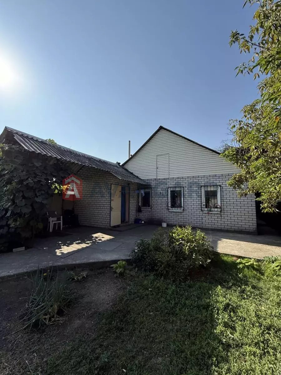 ������� �������, 37 ��.�. ���� 13