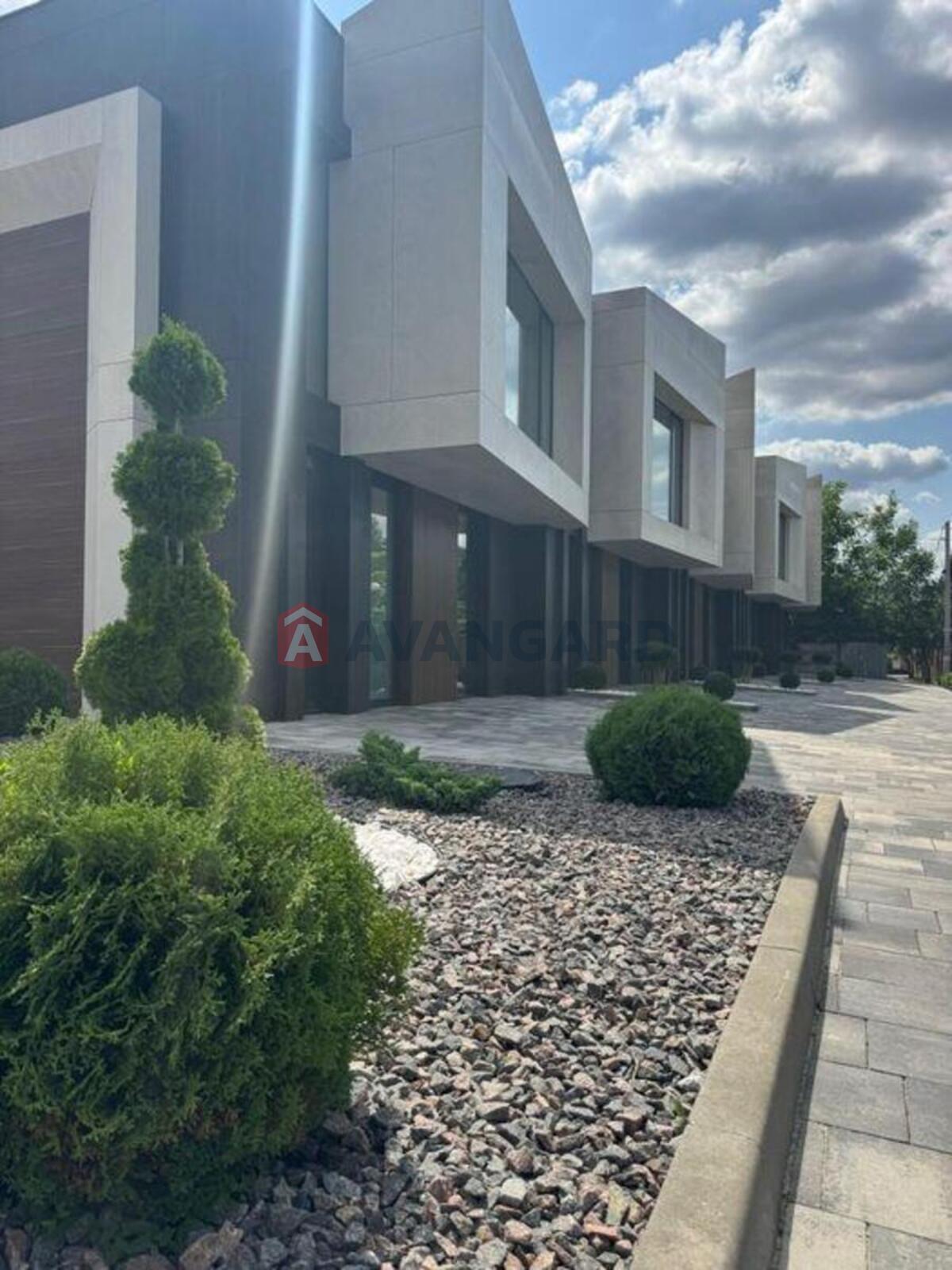 ��������, 144 ��.�. ���� 14