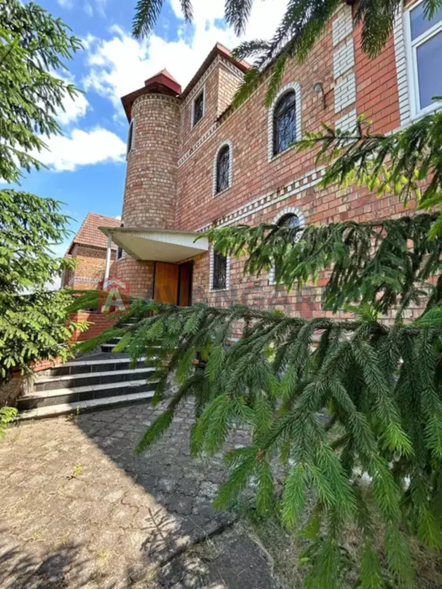 �������, 400 ��.�. ���� 2