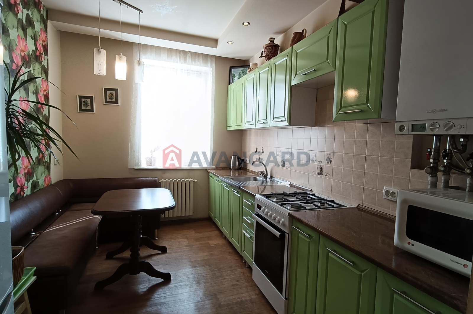 �������, 70 ��.�. ���� 5