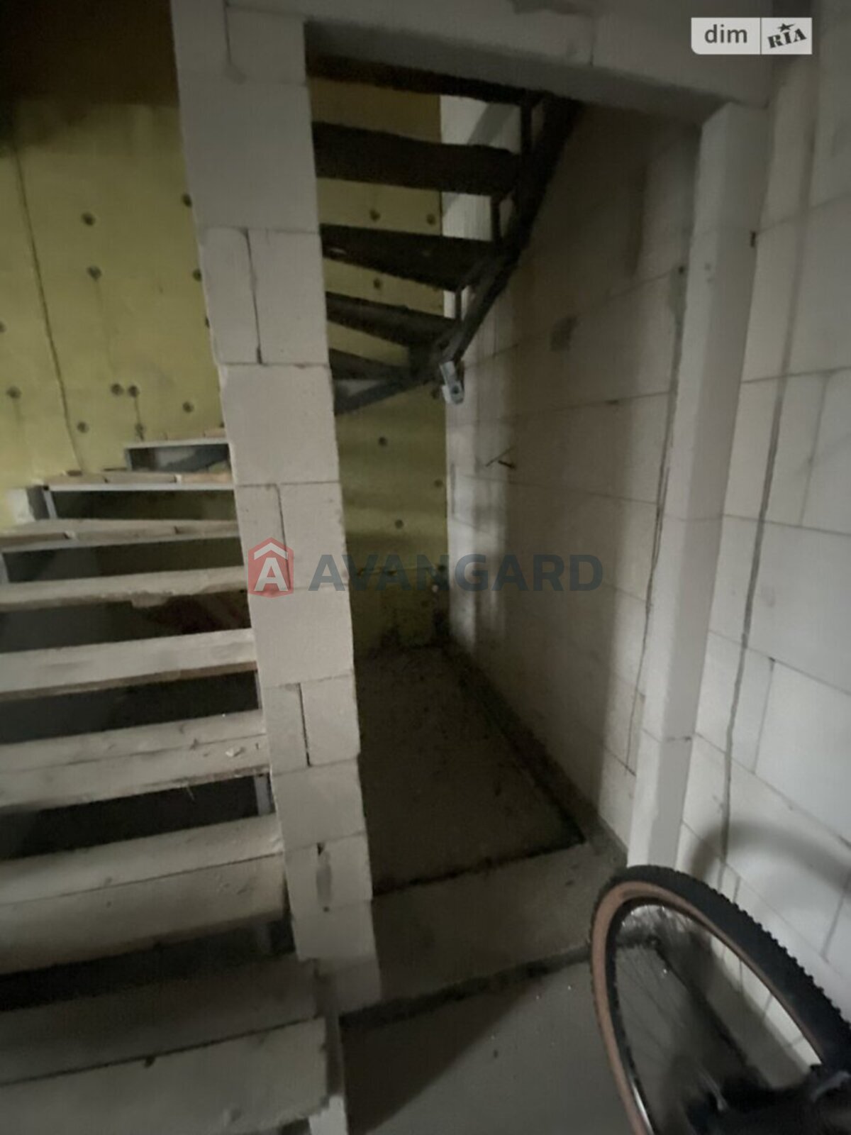 ��������, 90 ��.�. ���� 4