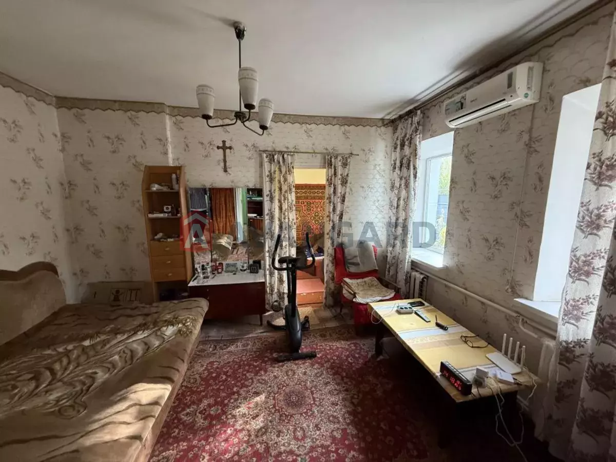 ������� �������, 45 ��.�. ���� 9