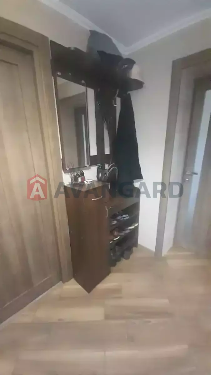 �������, 80 ��.�. ���� 9