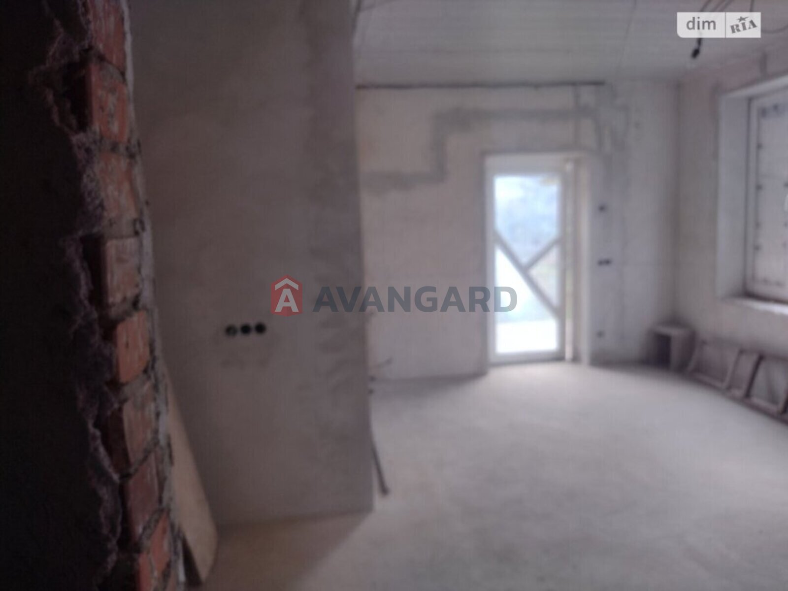 �������, 280 ��.�. ���� 15