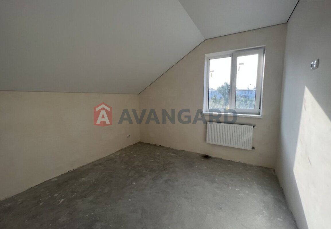 ���, 115 ��.�. ���� 12