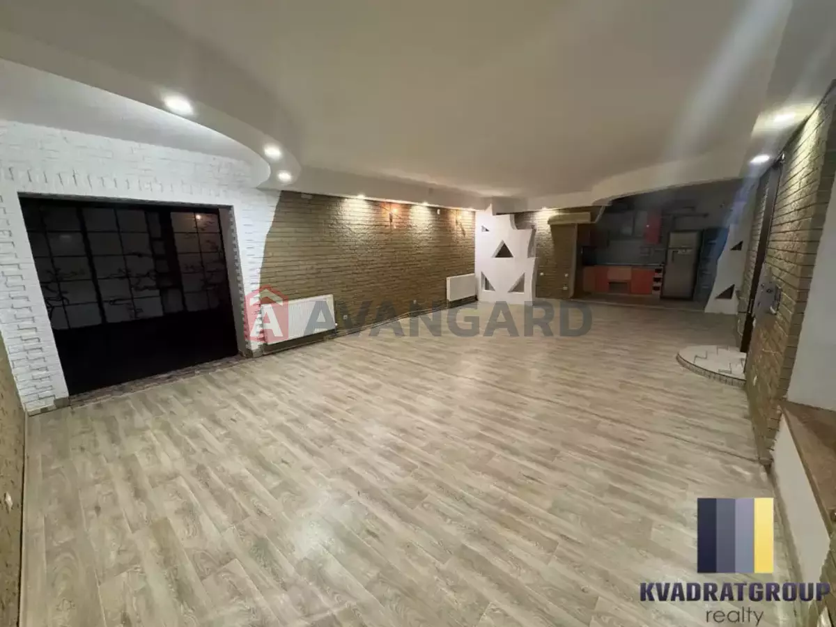 �������, 244 ��.�. ���� 6