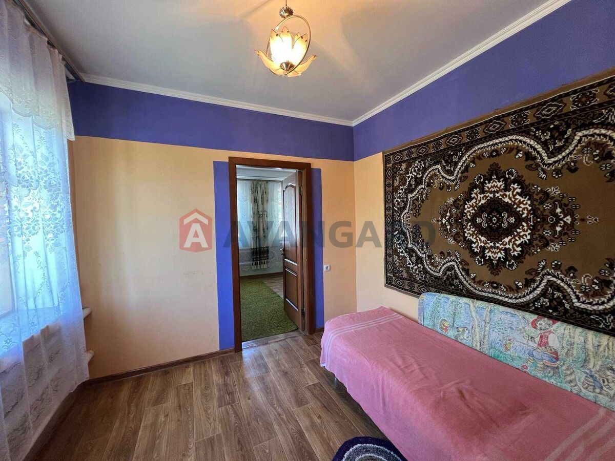 ������� �������, 43 ��.�. ���� 3