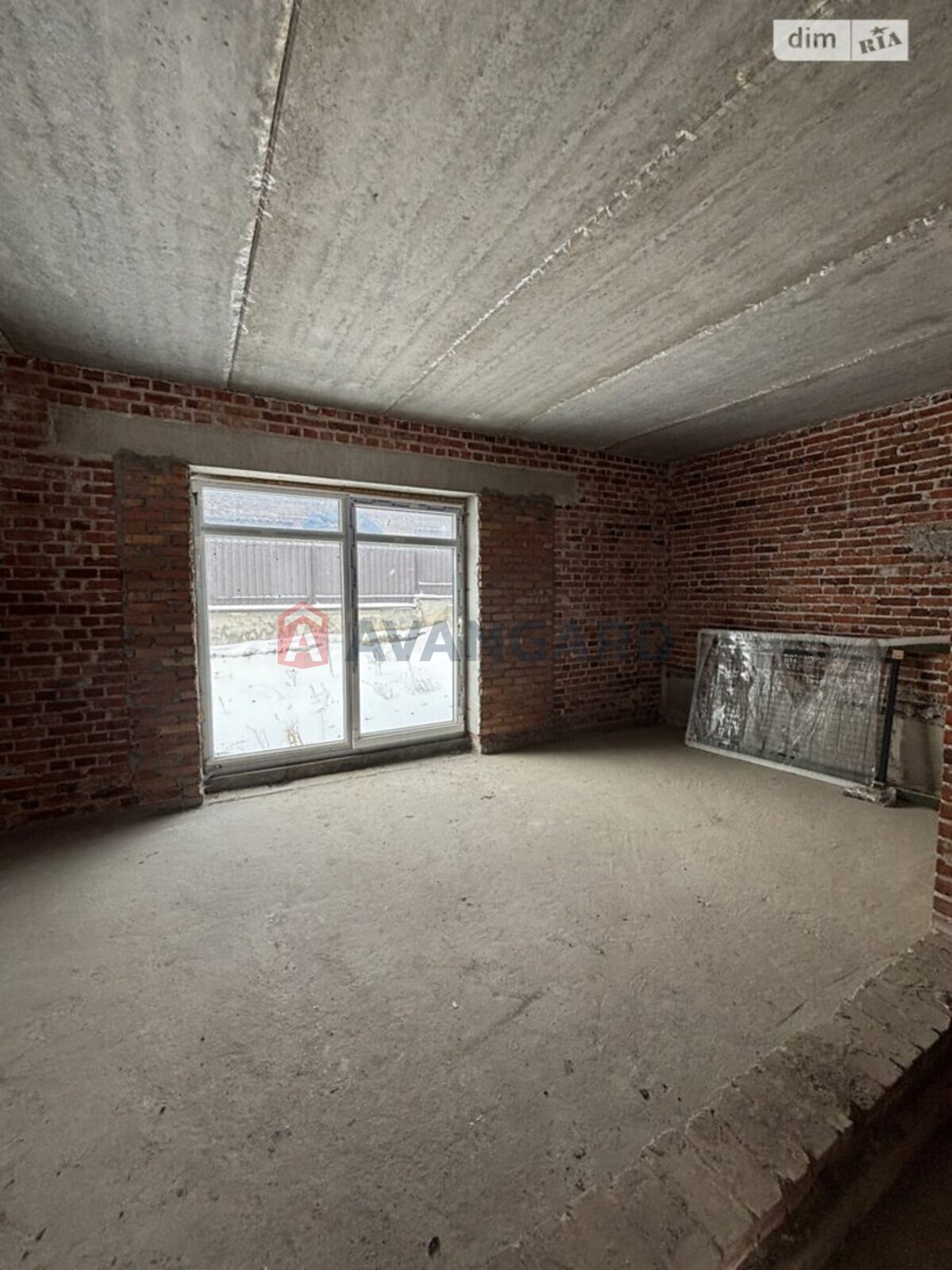 ��������, 122 ��.�. ���� 12