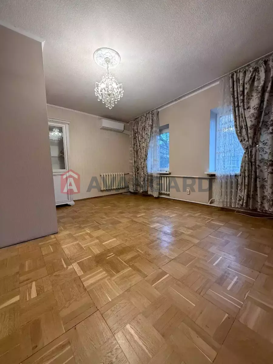 �������, 83 ��.�. ���� 5